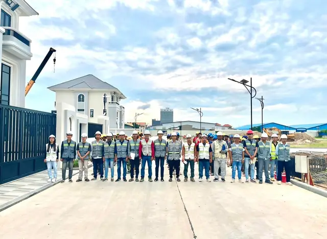The site team at the Downtown Residence entrance